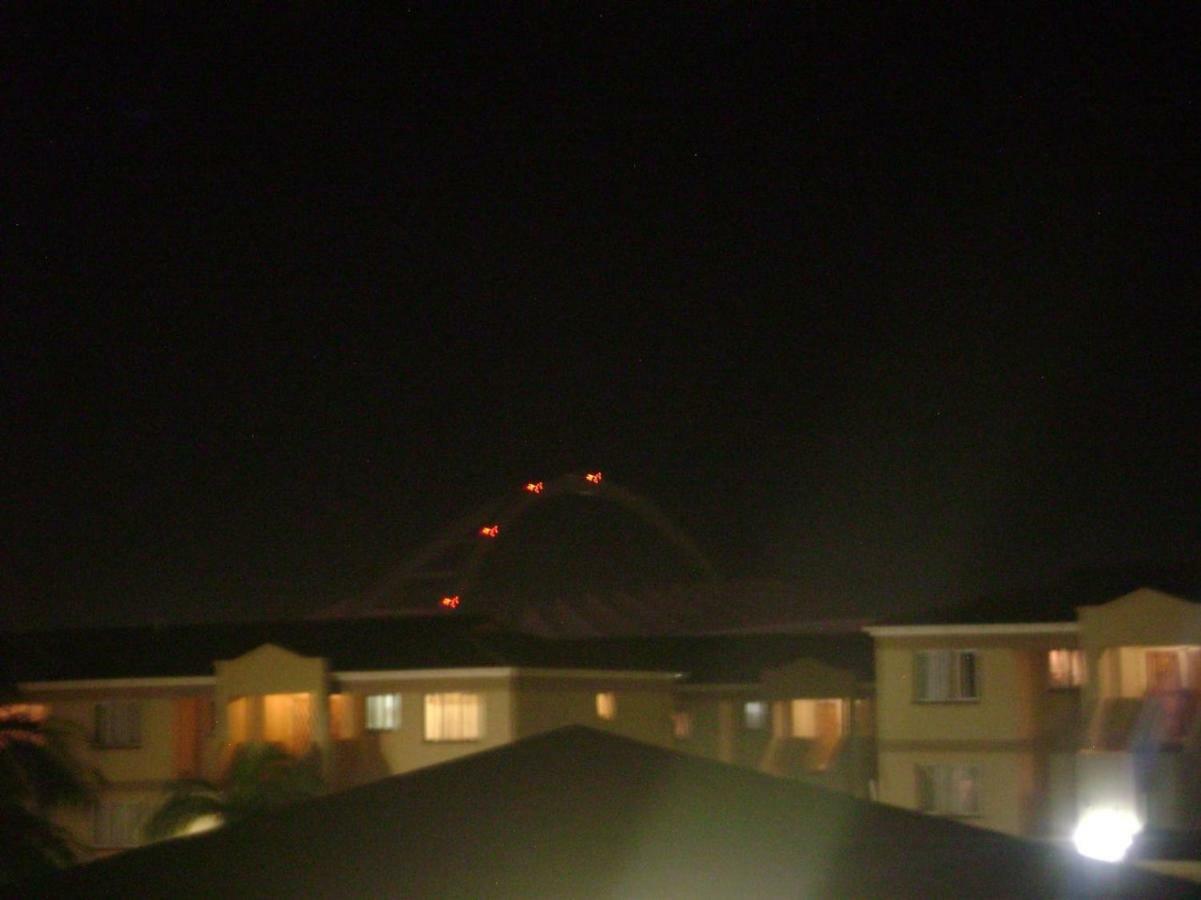 North Beach Durban Apartments Εξωτερικό φωτογραφία