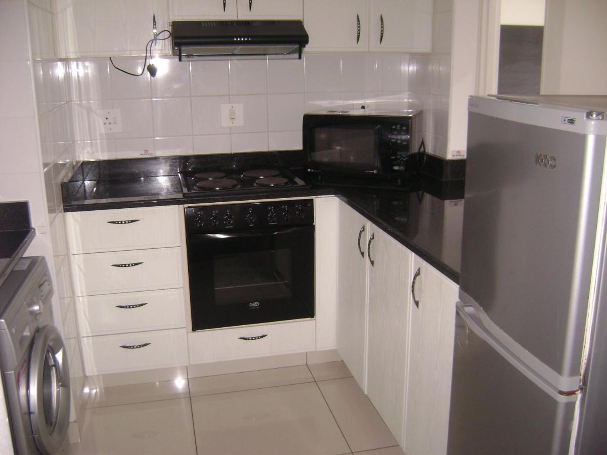 North Beach Durban Apartments Εξωτερικό φωτογραφία