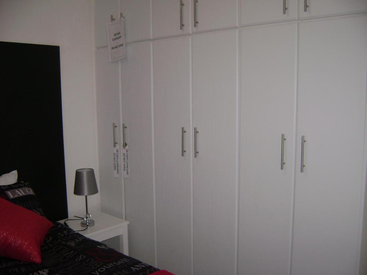 North Beach Durban Apartments Εξωτερικό φωτογραφία